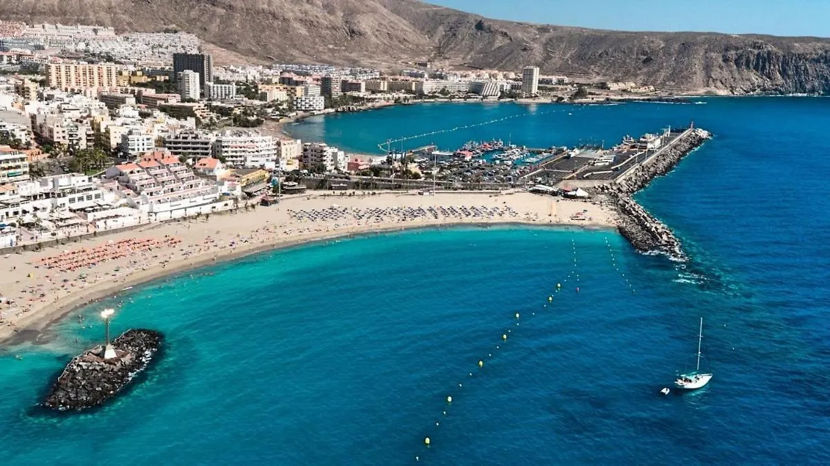 Beach Apartment Los Cristianos location
